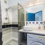 Front De * סן סיפריאן