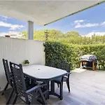 Front De *
